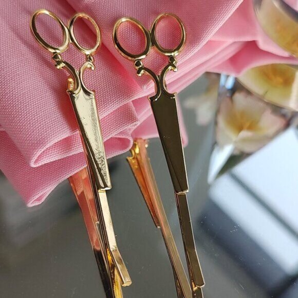Hair Clips Gold Scissors set of 2  Hair Pin Novelty - Picture 7 of 8